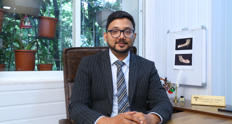 Dr Sanket Ekhande - Best Plastic Surgeon 