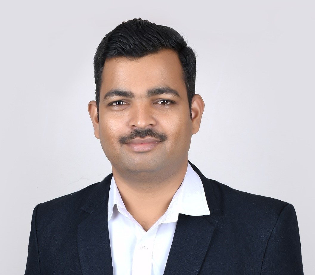 team-image