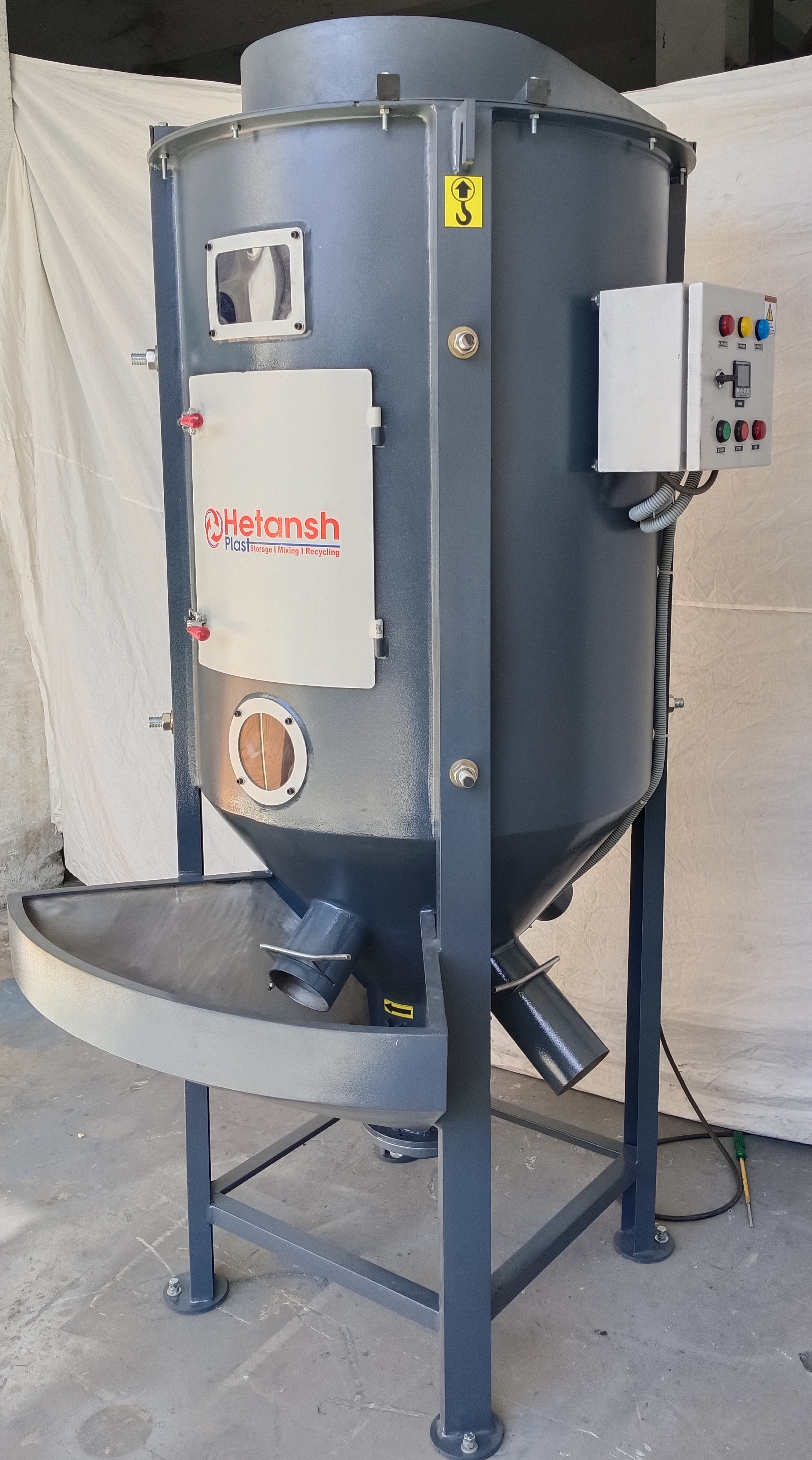 Vertical Plastic Granules Mixer Machine