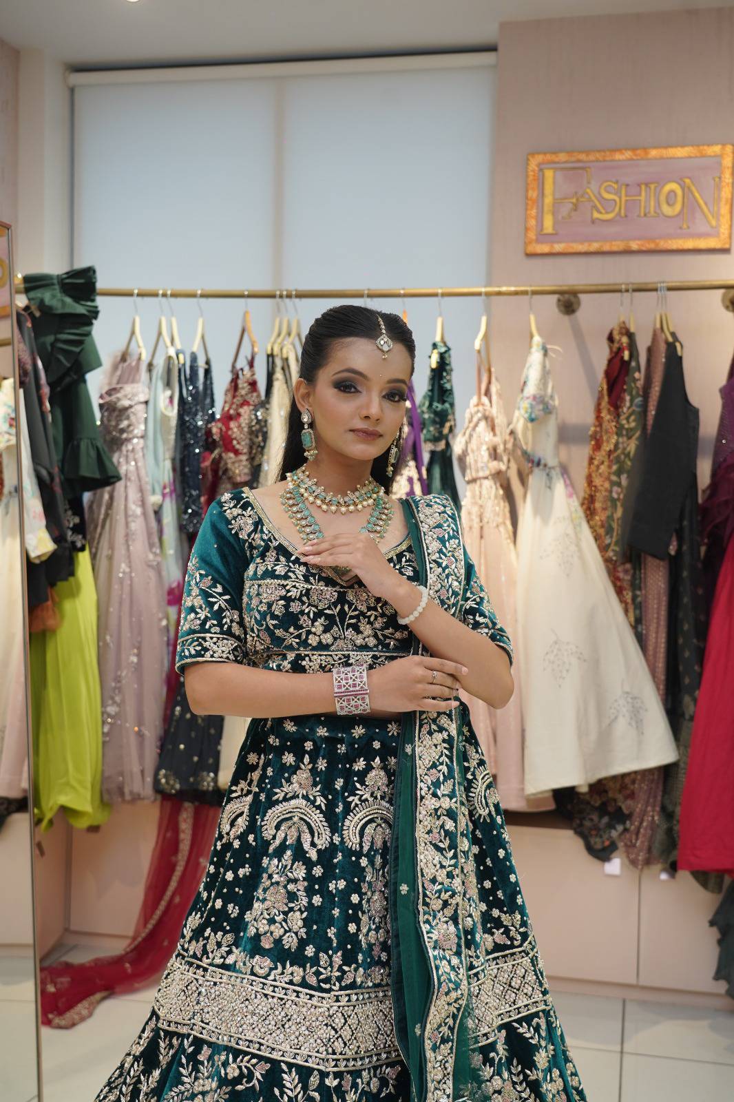 Emerald Opulence image 8