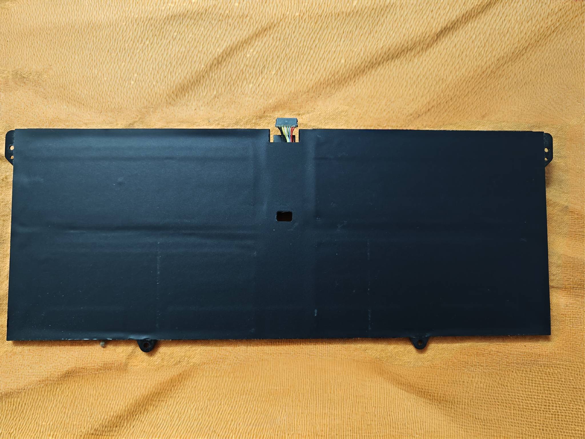 Original Lenov o Yoga 920 Series Battery 7.68V/70Wh/9120mAh L16M4P60/L16C4P61 Battery 6 Month Warranty  image 4