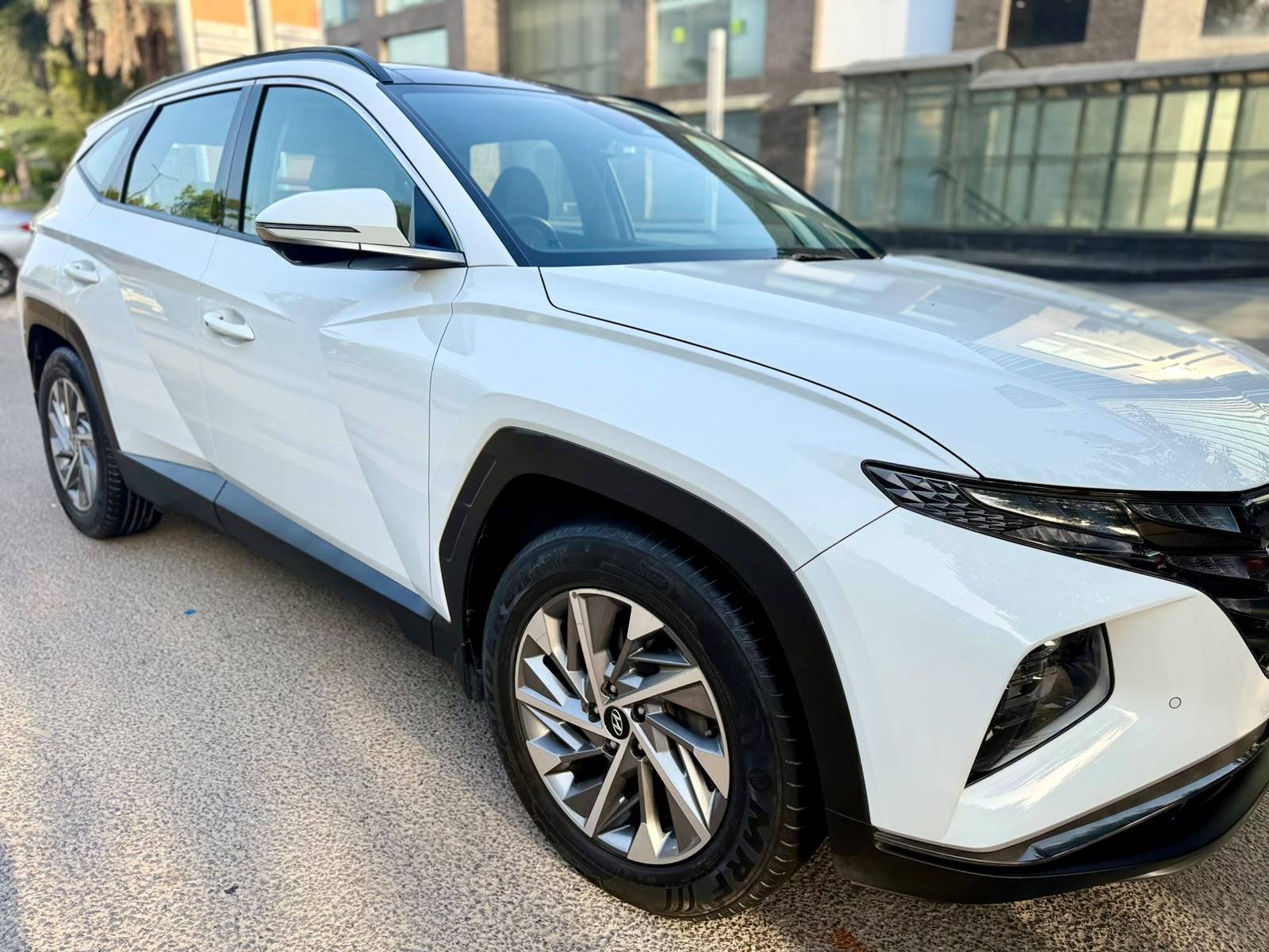 HYUNDAI TUCSON SIGNATURE 2022 OCT. image 2