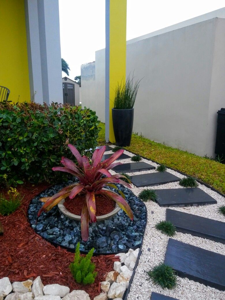 Frontyard Pavers & Walkway InstallaFrontyard Pavers & Walkway Installation Chennaition Chennai image 4