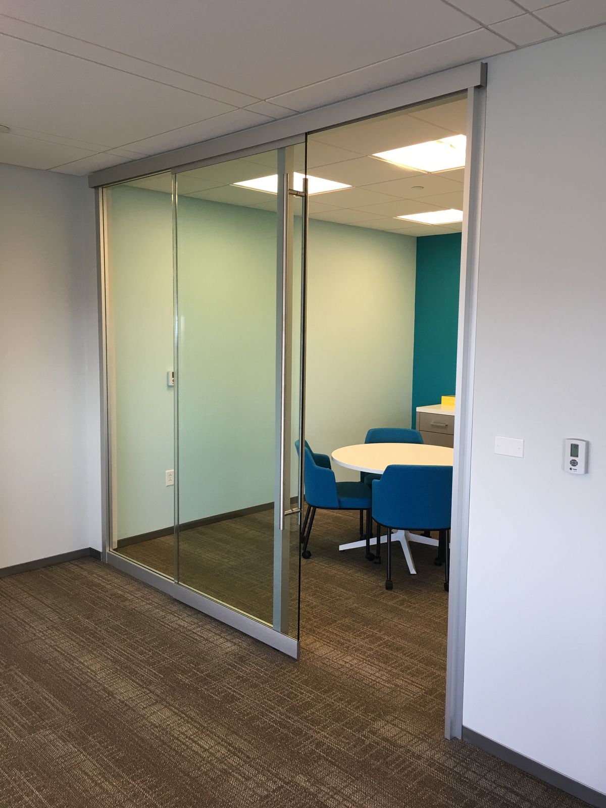 Aluminium Partition Works with Custom Design Options image 4