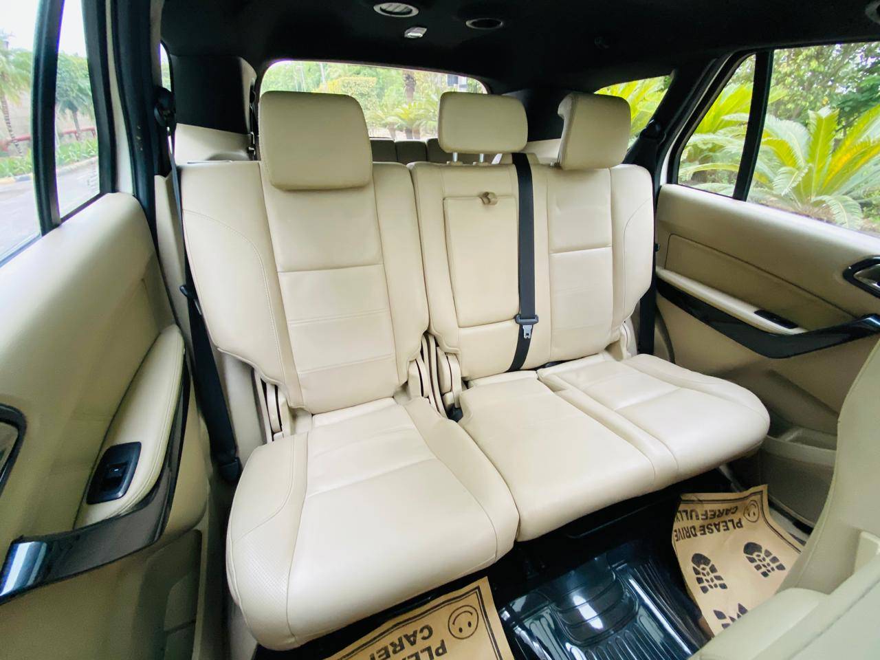 FORD ENDEAVOUR TITANIUM PLUS 2020 image 4