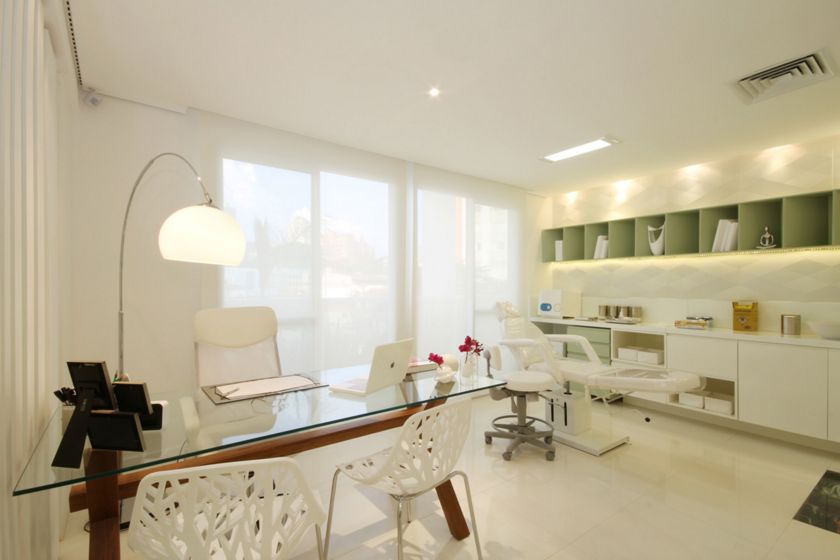 Contemporary Interior Design Ideas for Dental Clinics image 2