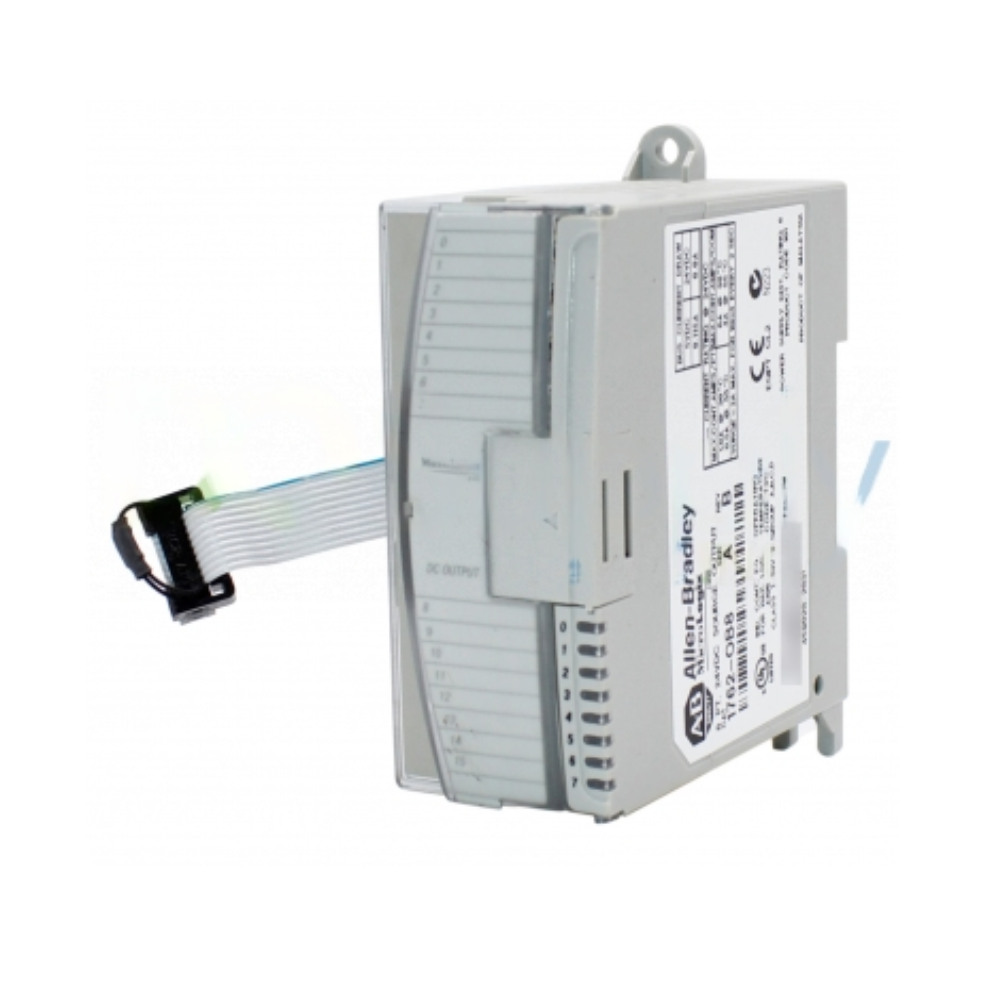 1762-OW16 relay output module from Allen Bradley's MicroLogix 1400 series image 3