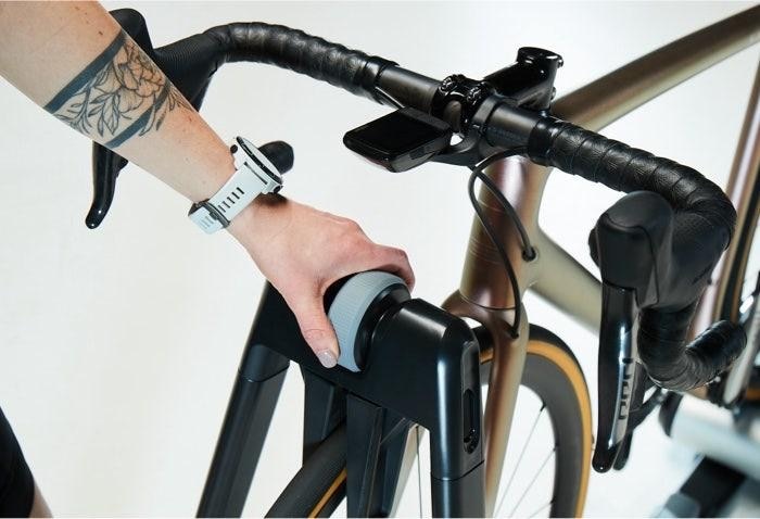 Wahoo KICKR Rollr Electromagnetic Roller Smart Bicycle Trainer image 4
