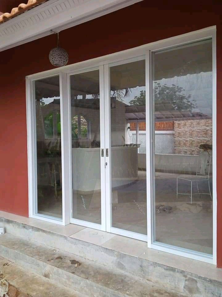 Aluminium Partition Work with Durable Finishing & Design image 5