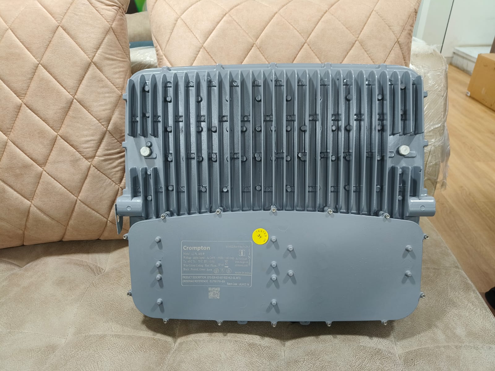 CROMPTON 400 WATT LED FLOOD LIGHT image 3