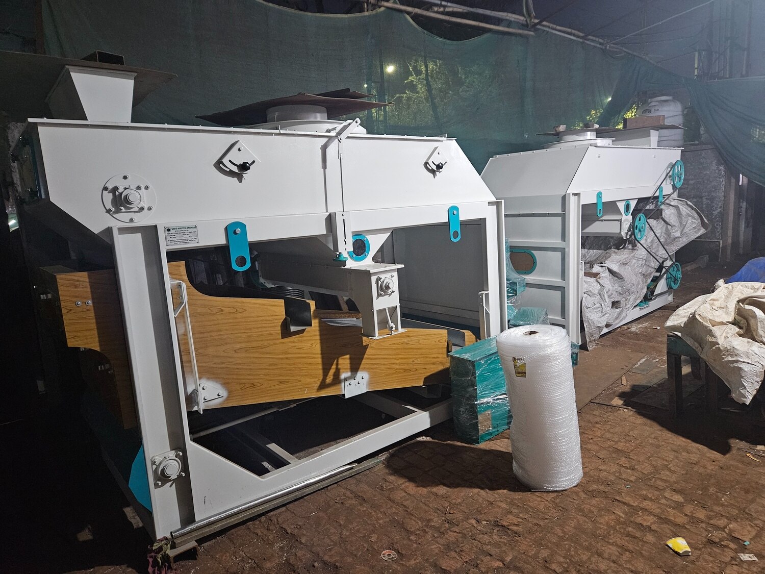 Pre Cleaner Machine for Flour Mill, Rice Mill, Pulses Mills etc. image 5
