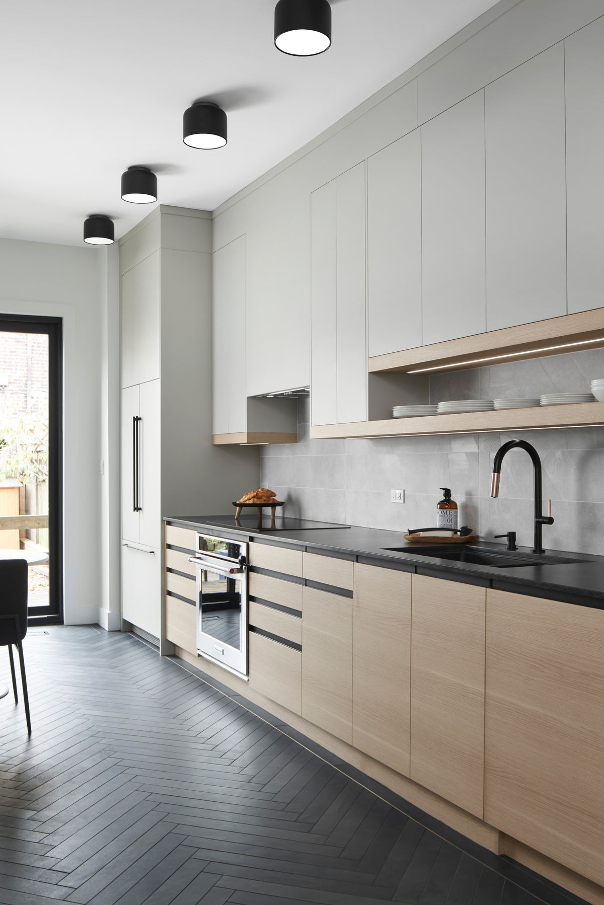 Customized Kitchen Cabinets and Countertop Designs image 4