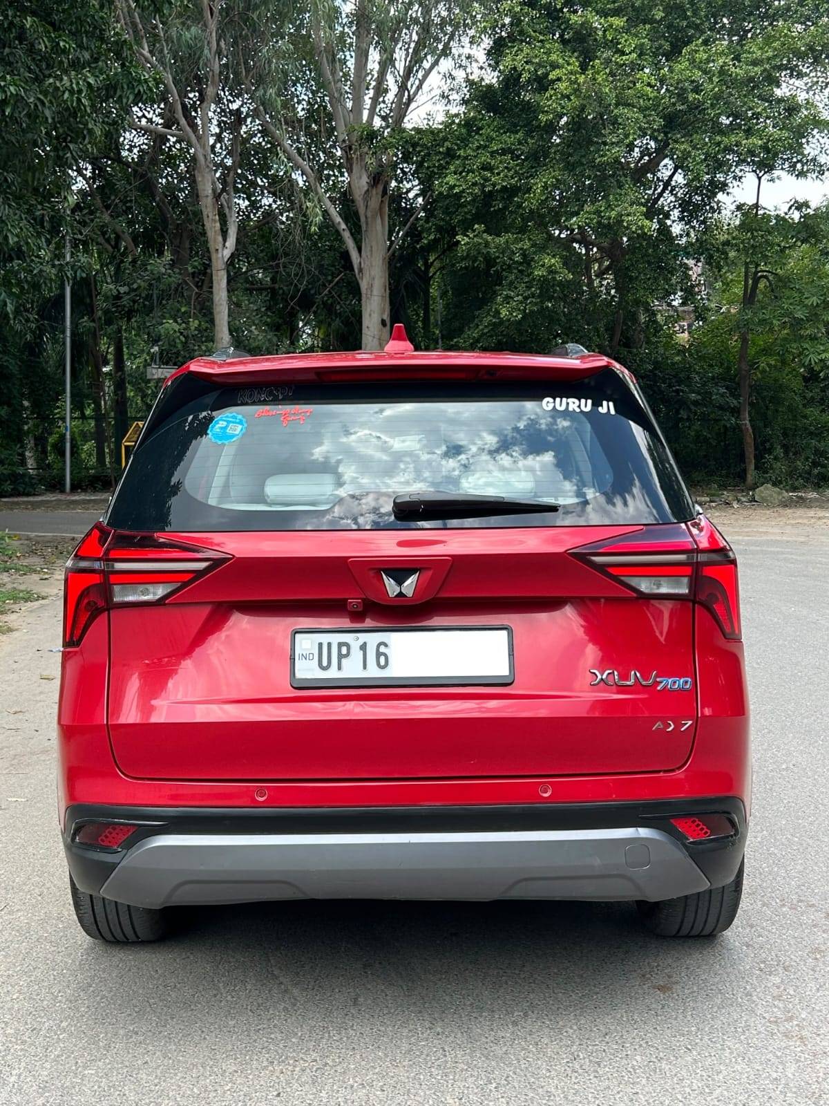 MAHINDRA XUV700 AX7 2022 image 7