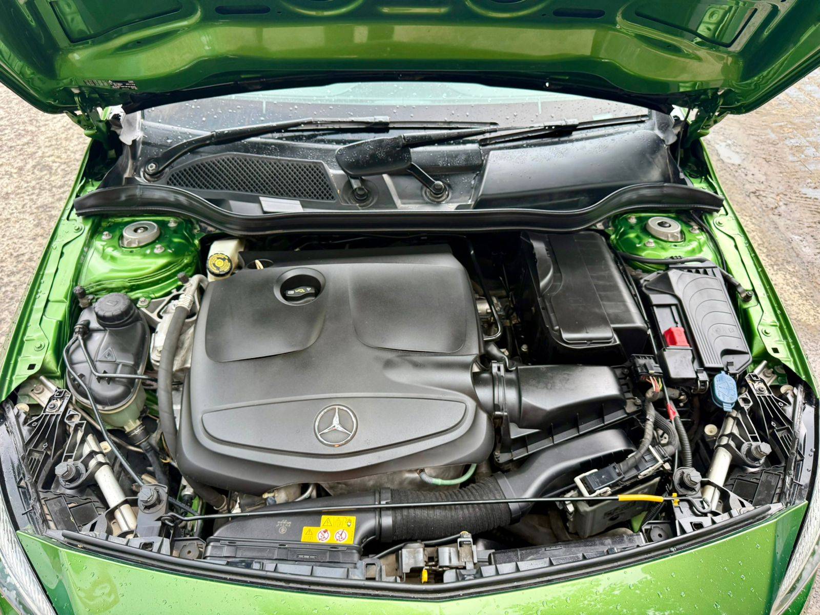 MERCEDES BENZ A180 SPORT 2017® image 5