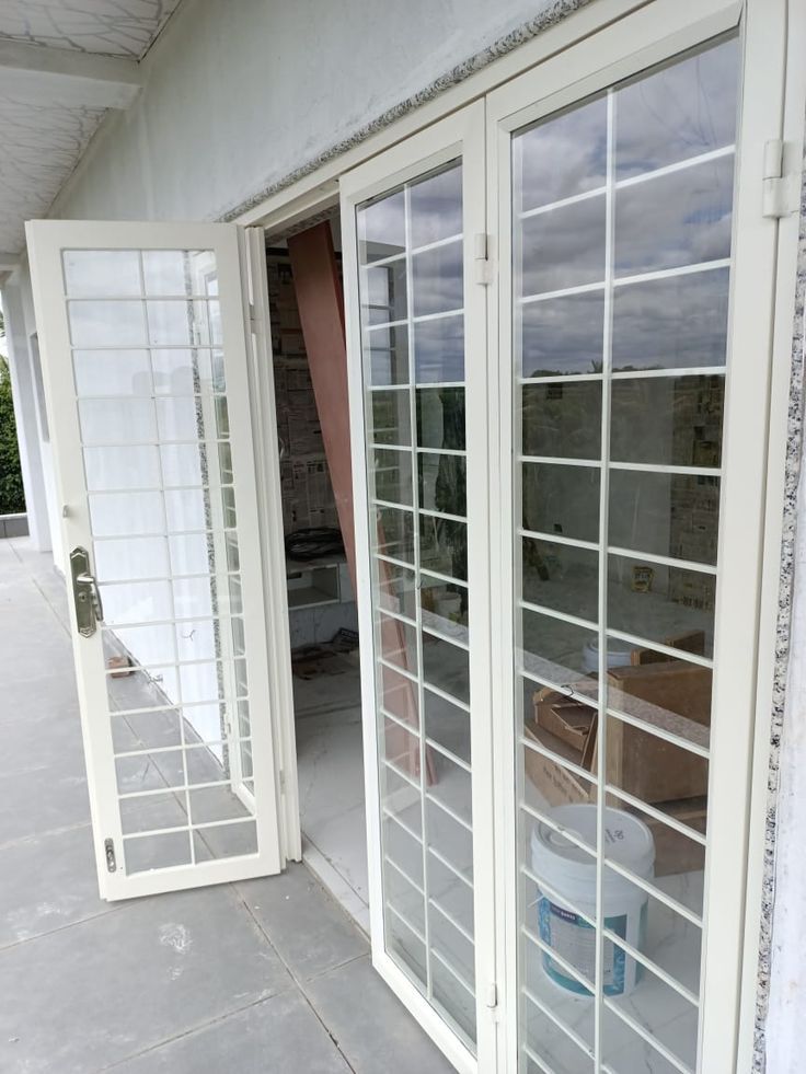 Affordable Aluminium Partition Installation for Every Budget image 4