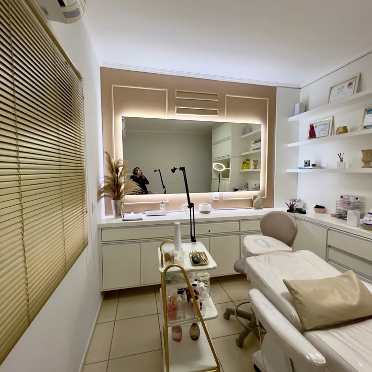 Premium Clinic Interiors That Reflect Trust and Care image 2