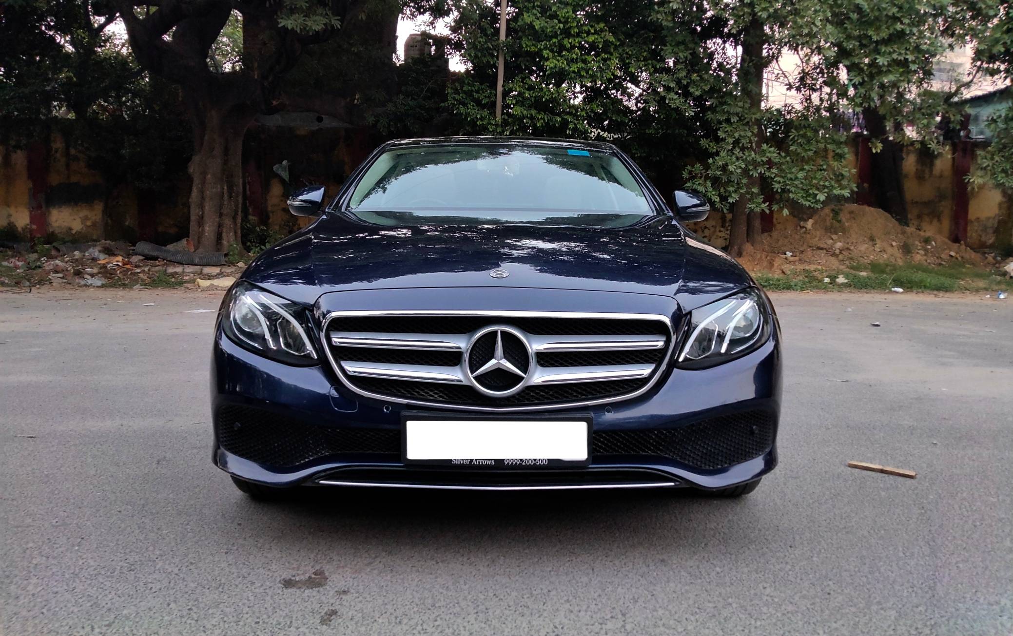 MERCEDES BENZ E200 EXCLUSIVE 2020 OCT. image 6
