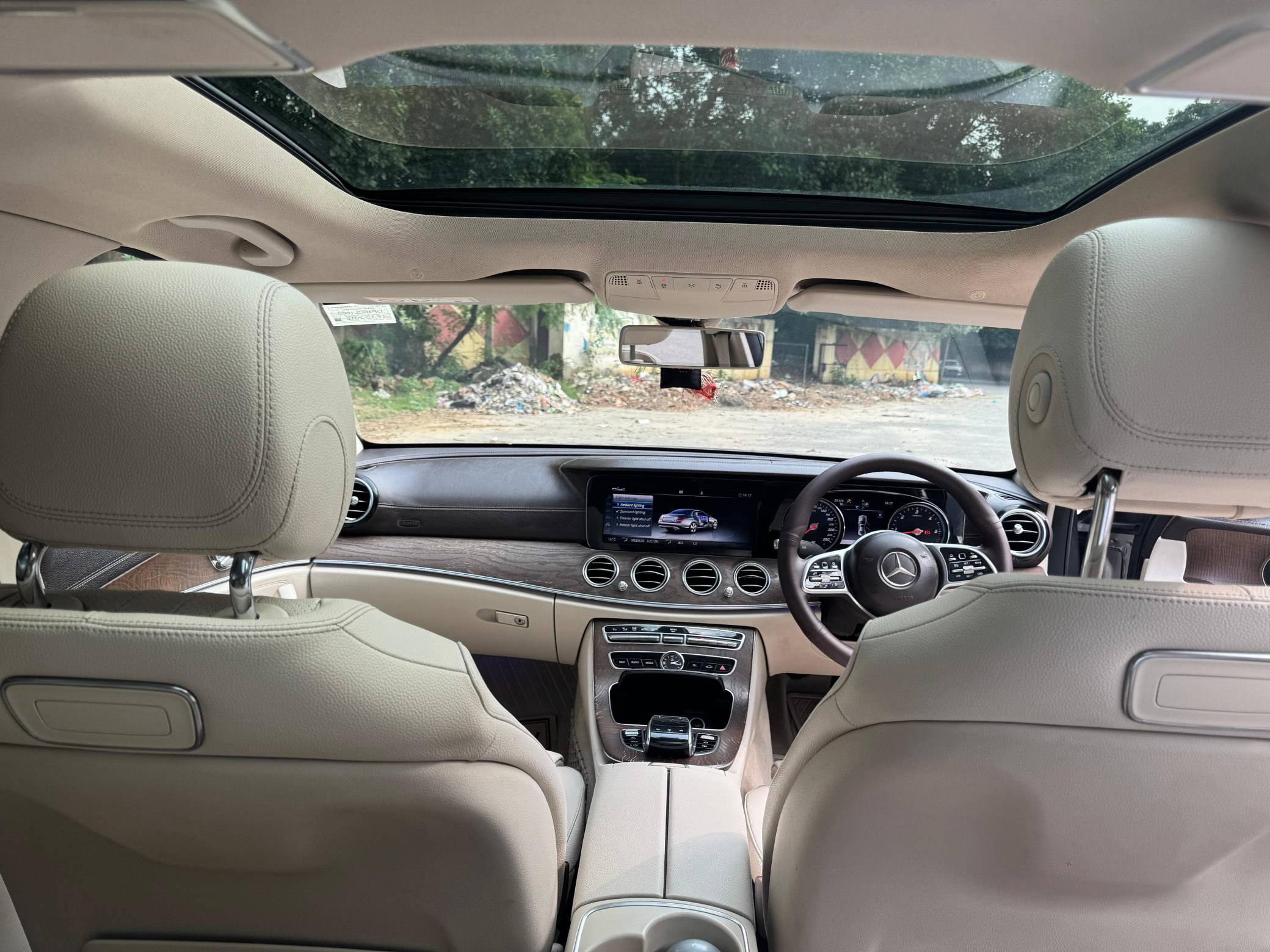 MERCEDES BENZ E220D EXCLUSIVE 2019 image 7