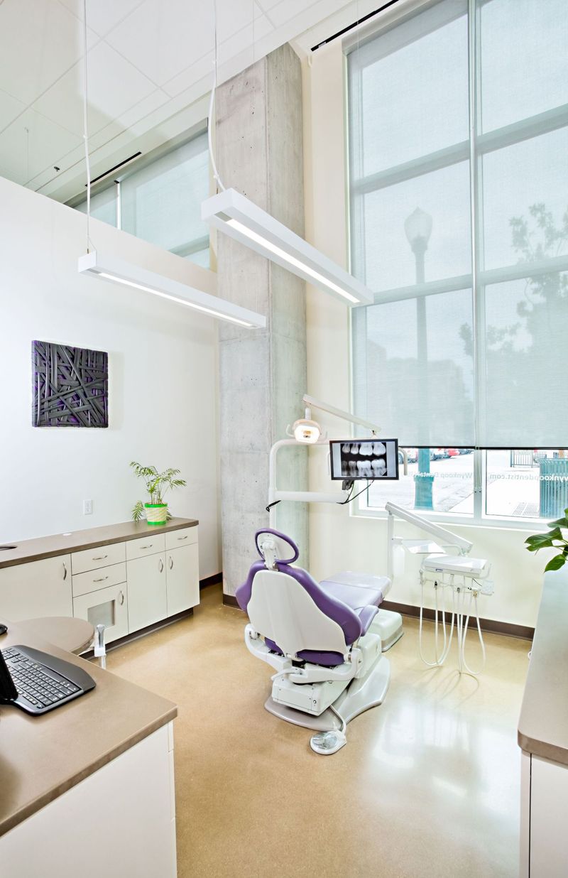 Functional and Aesthetic Dental Office Interior Ideas image 4