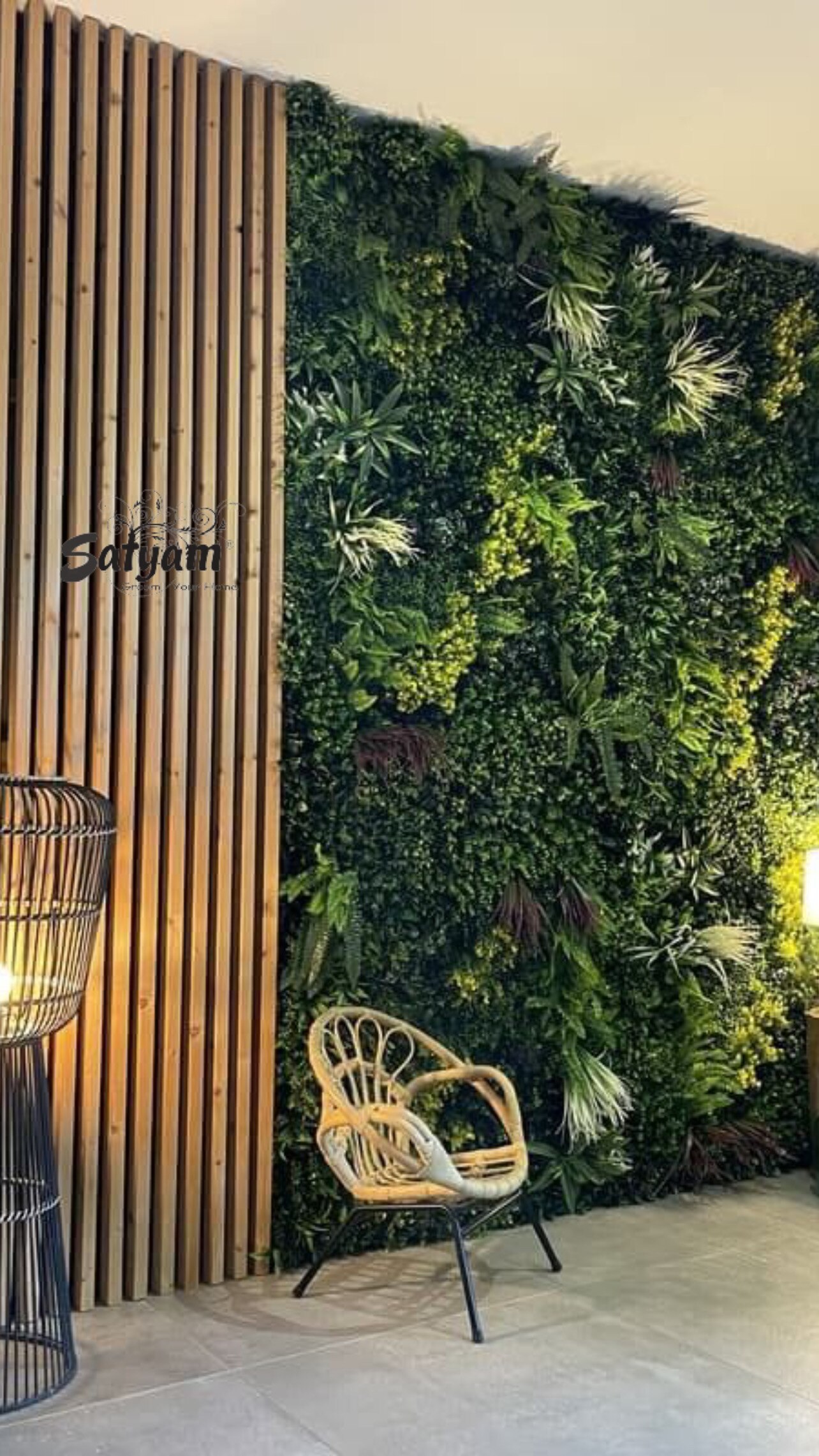 Vertical Grass Wall Tiles image 2