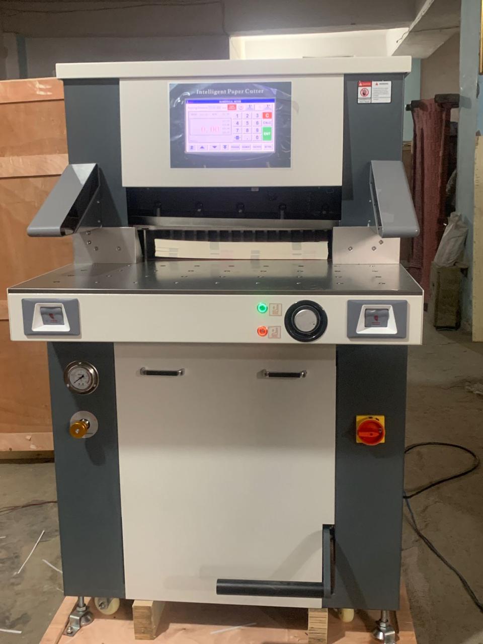 M520 HP Hydraulic Paper Cutting Machine image 2