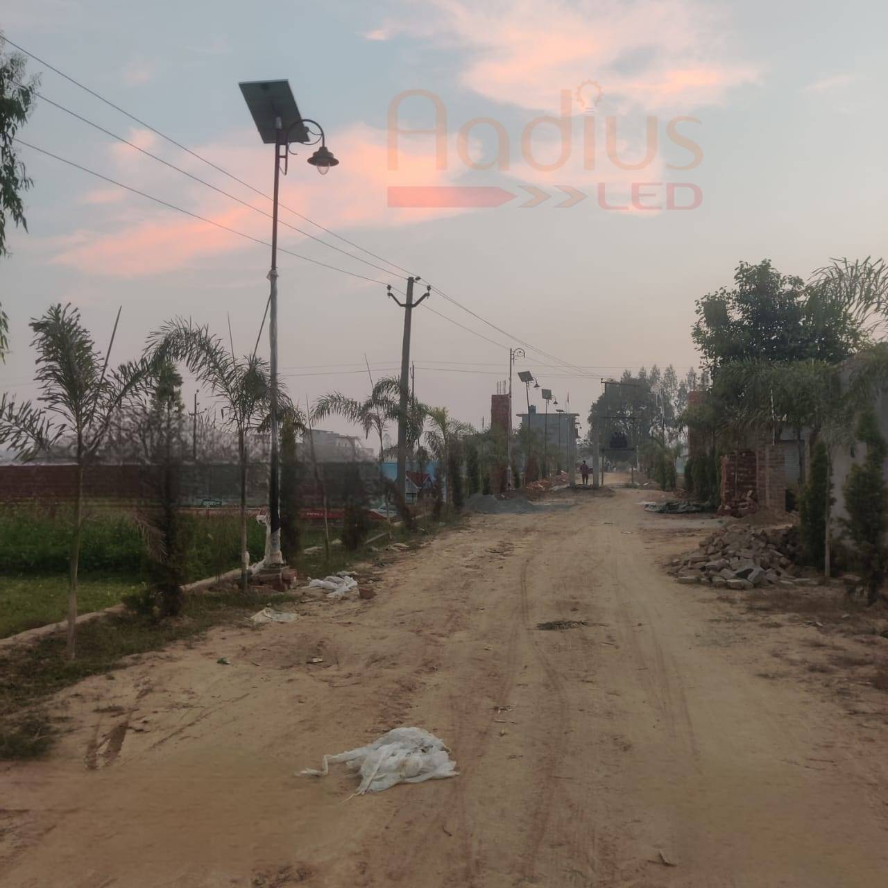 Decorative Solar Street Lights (6W to 100W) image 3