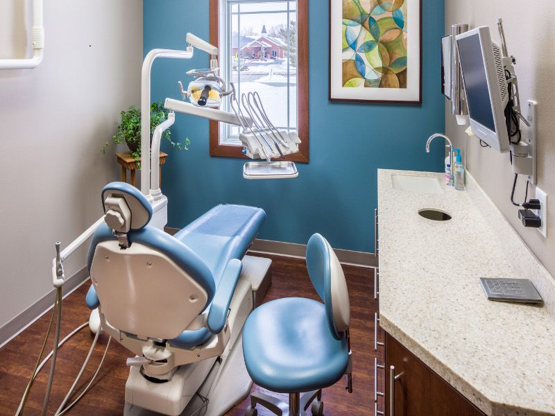 Minimalist Dental Interiors That Enhance Patient Comfort image 2