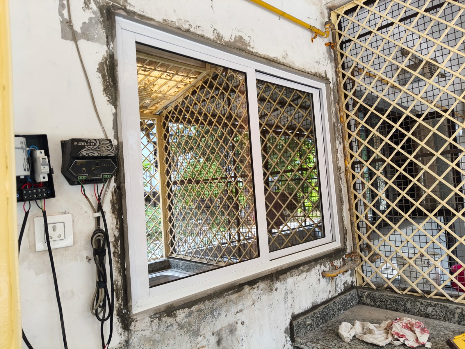 60MM Sliding Window image 4