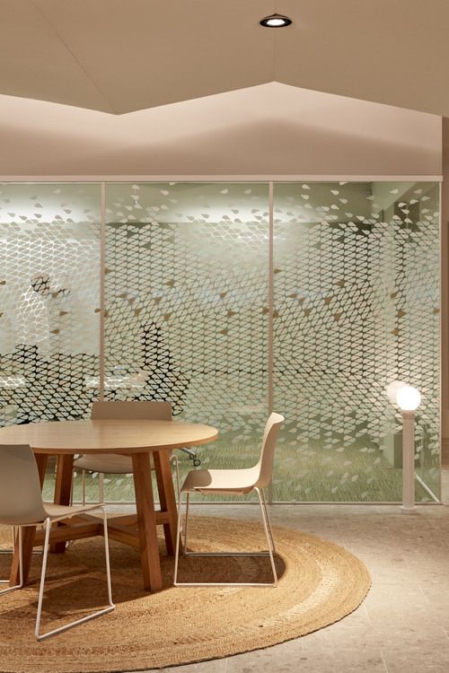 Innovative Glass Partition Ideas for Stylish Interiors image 2