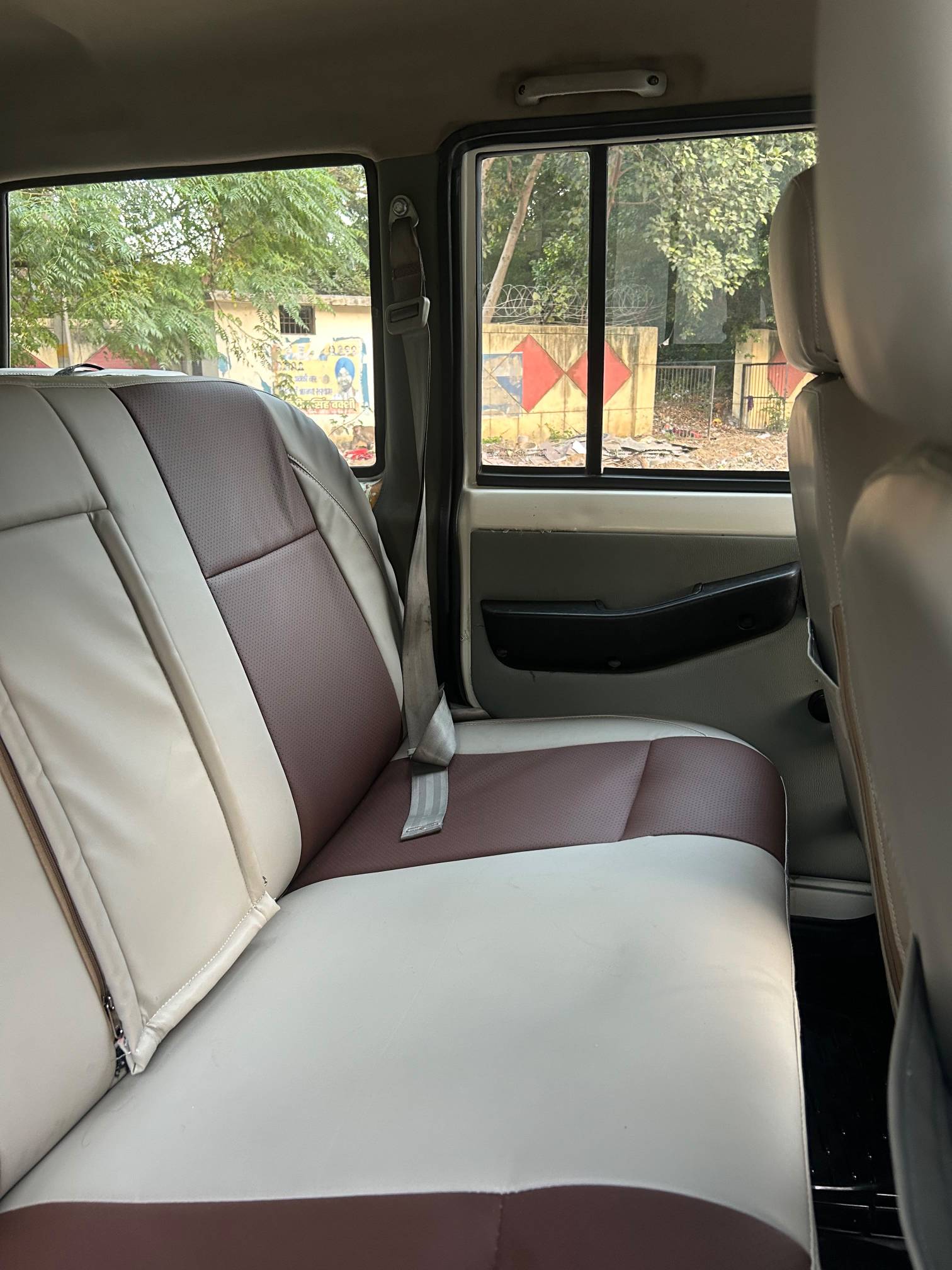 MAHINDRA BOLERO B4 2022 image 2