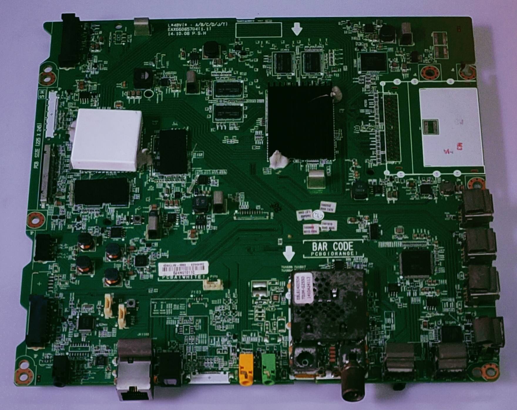 LG 4K LED TV ANDROID MOTHER BOARD MODEL NUMBER 49UB820T image 3