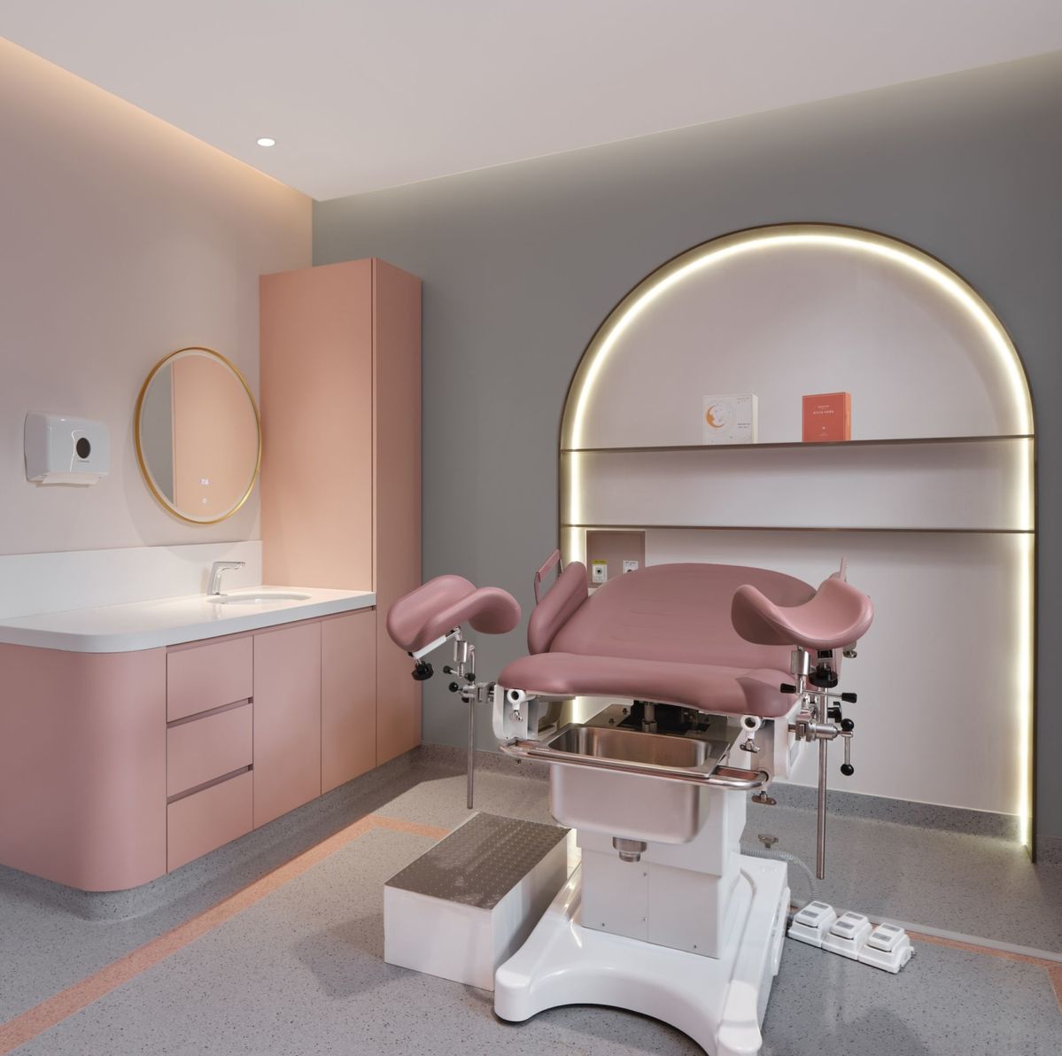 Innovative Layout Designs for Medical and Dental Clinics image 2