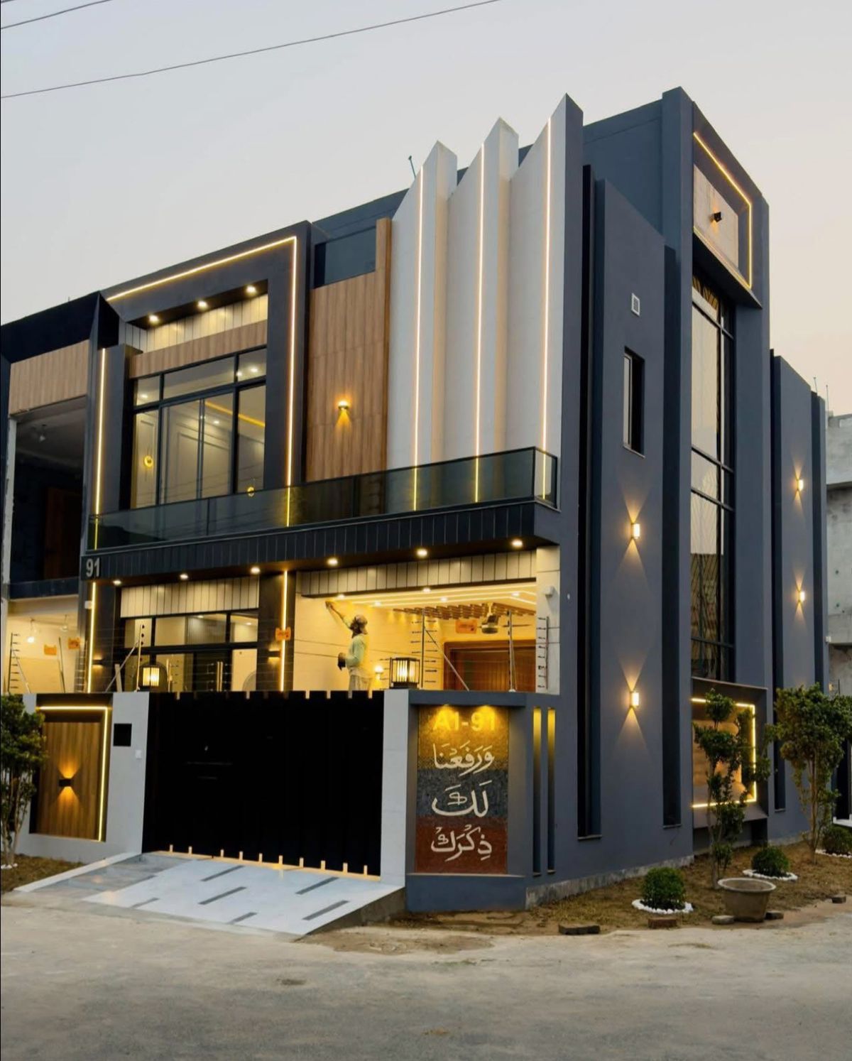Top-Rated Pare Exterior Panelling Service in Chennai image 3