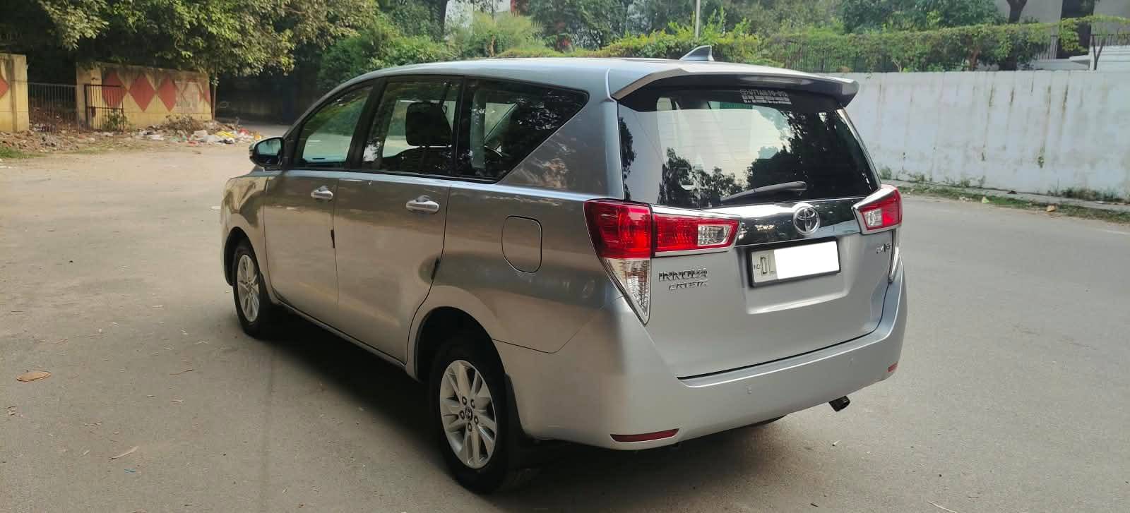 TOYOTA INNOVA CRYSTA G 2018 image 8