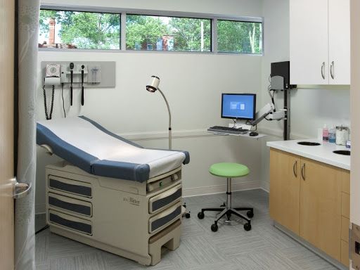 Minimalist Clinic Interior Design for a Calm Environment image 5