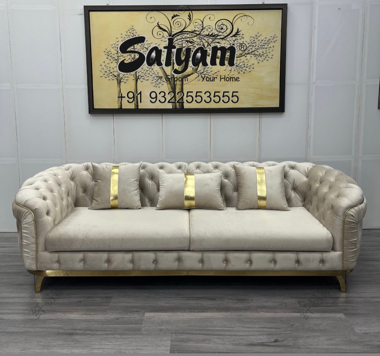 Sofa image 2