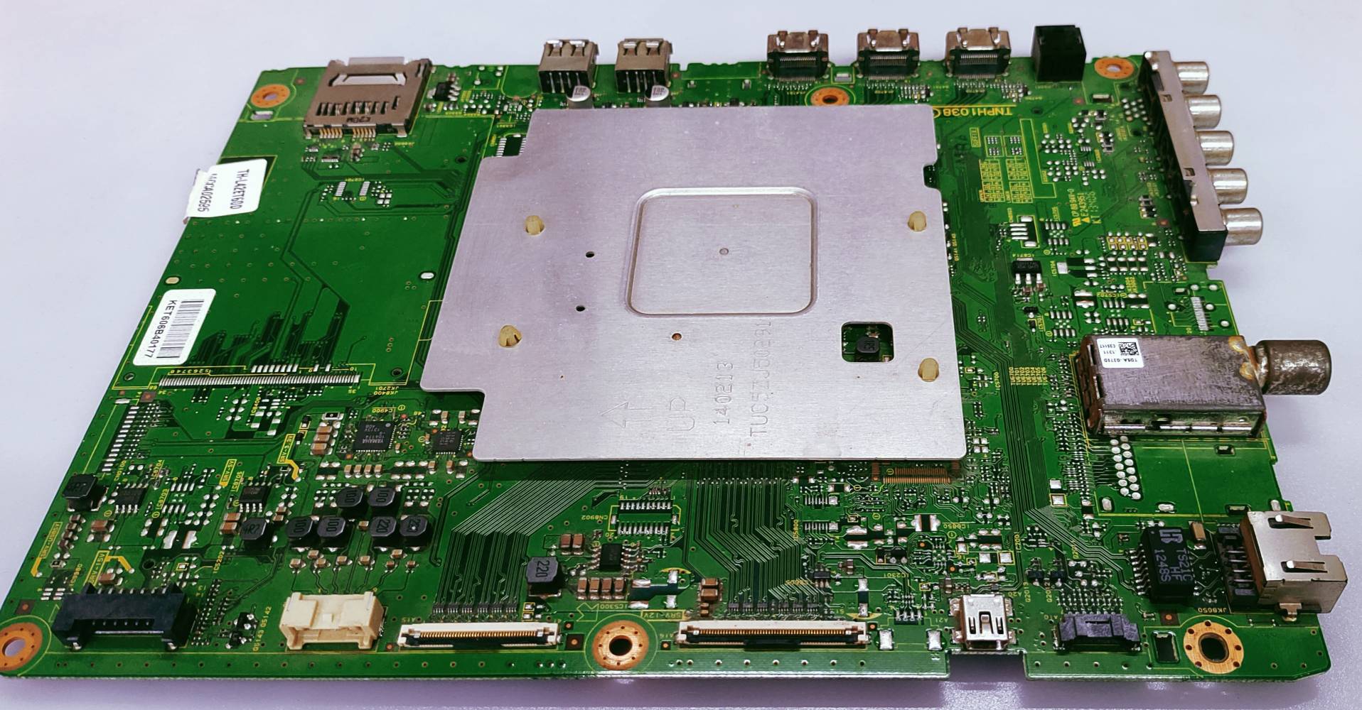 PANASONIC 4K LED TV ANDROID MOTHER BOARD MODEL NUMBER TH-L42ET60D image 4