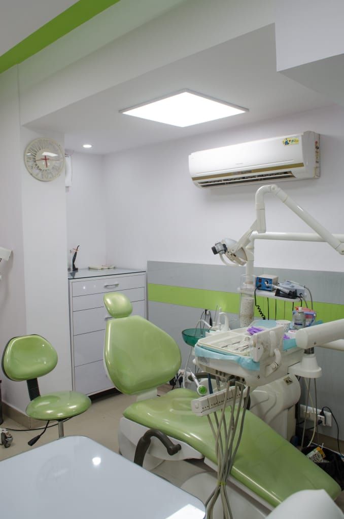 Minimalist Dental Interiors That Enhance Patient Comfort image 5