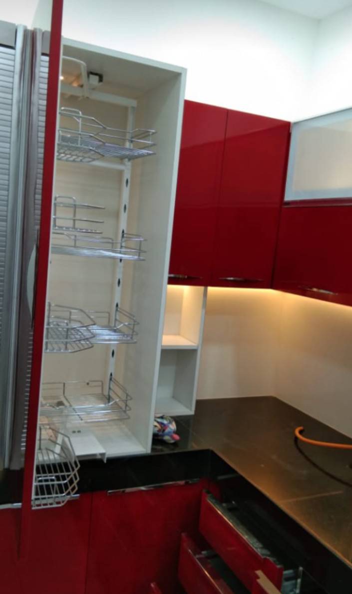 Pantry Unit  image 5