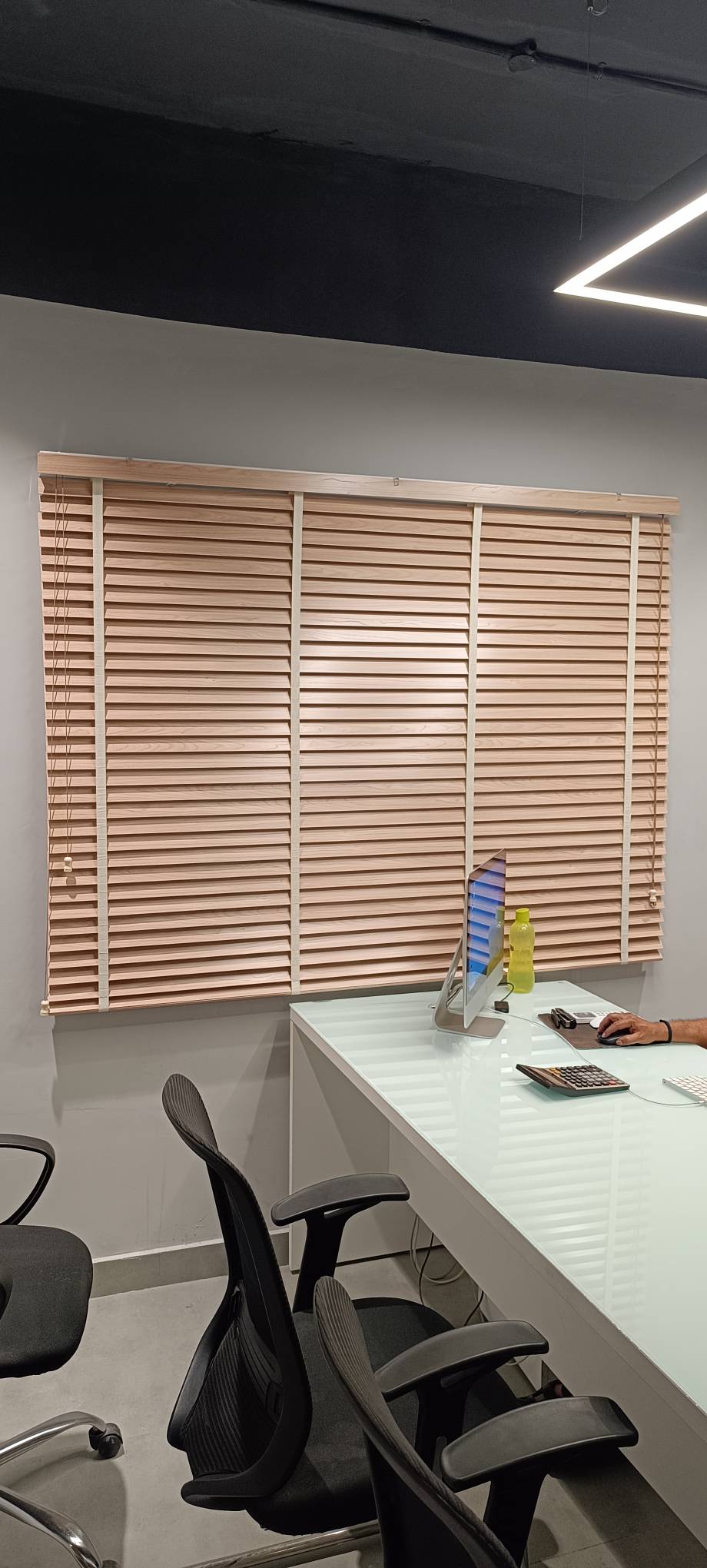 Wooden Venetian Blinds image 7