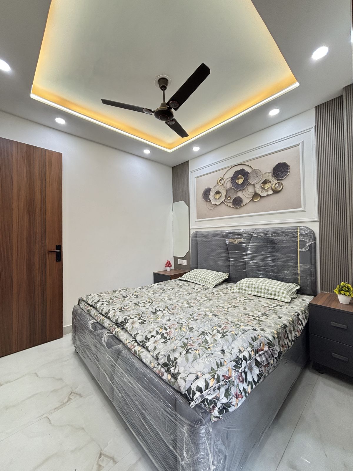 Simple Bedroom Interior Design in Chennai with Maximum Comfort image 5