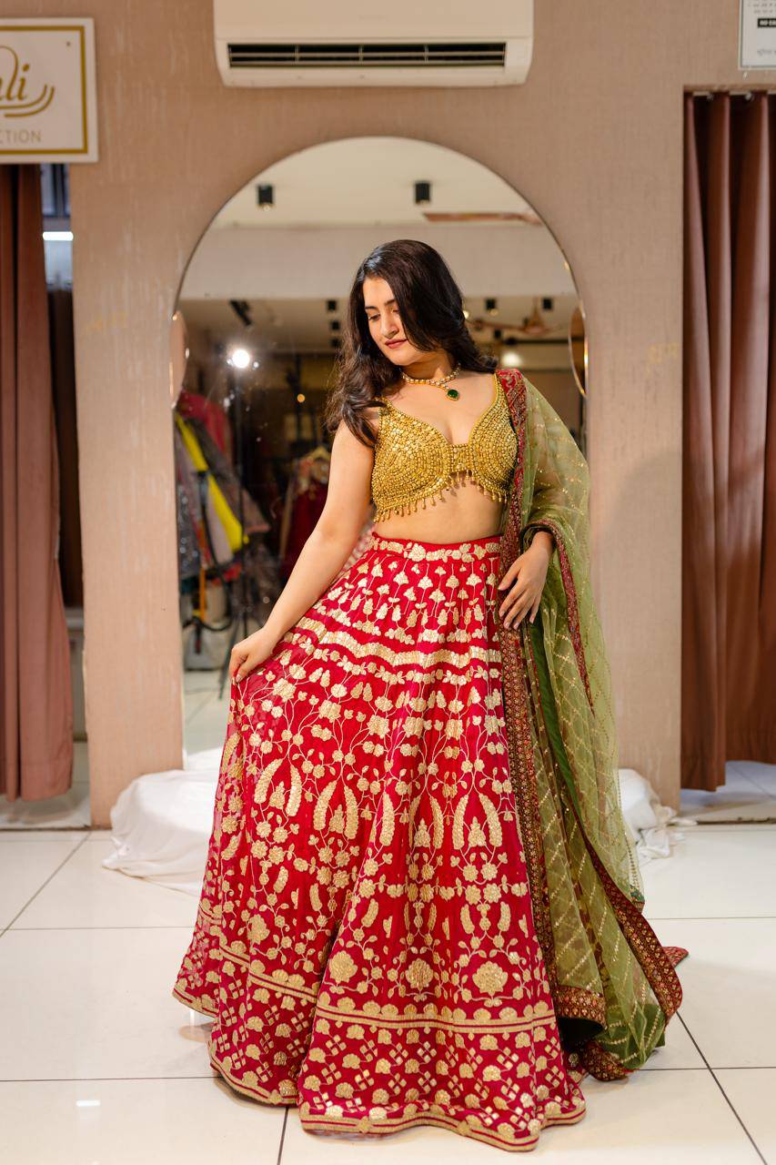 Gulnaar Elegance image 2