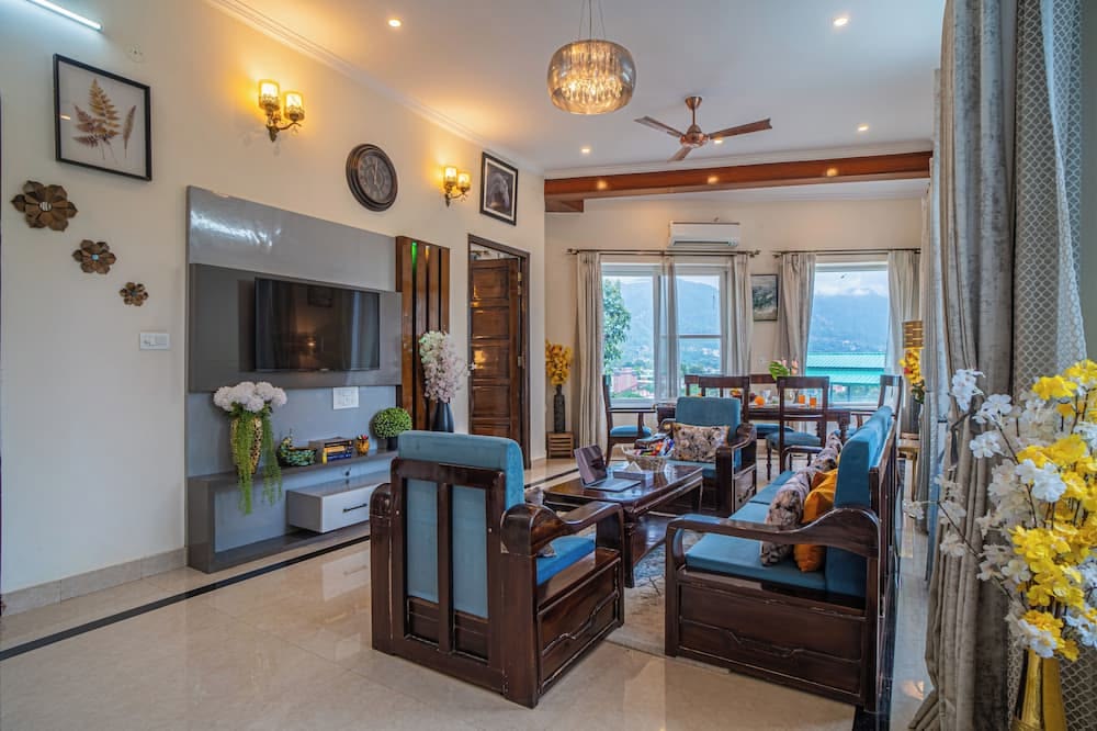 Contemporary Home Interior Chennai image 2