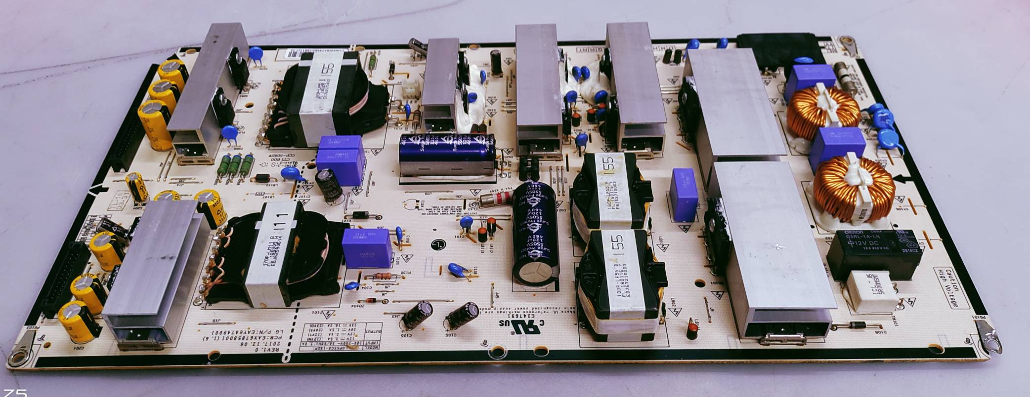 LG OLED55C8PCA LED TV POWER SUPPLY BOARD image 3