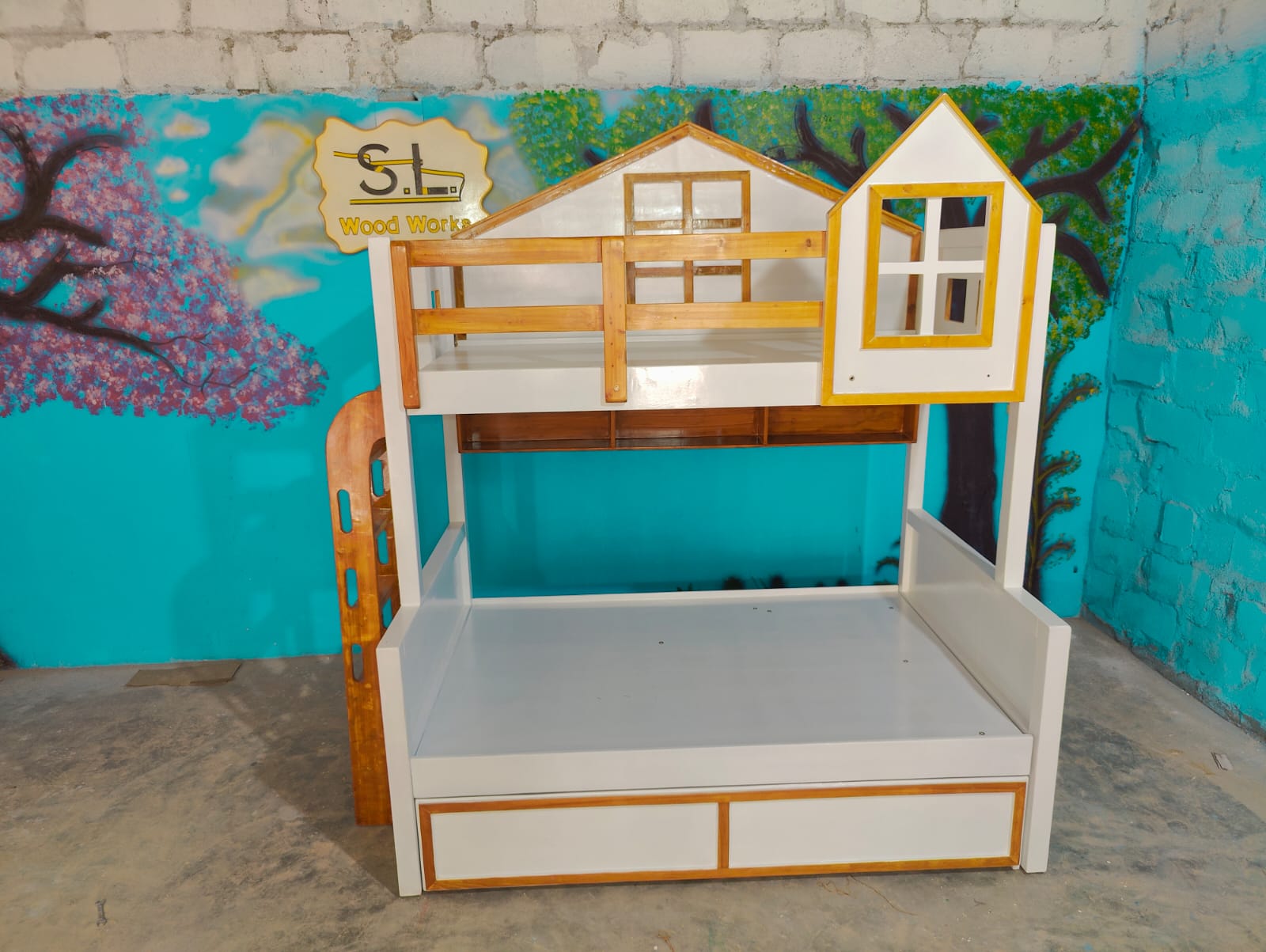 Hut Model Bunk Bed image 2