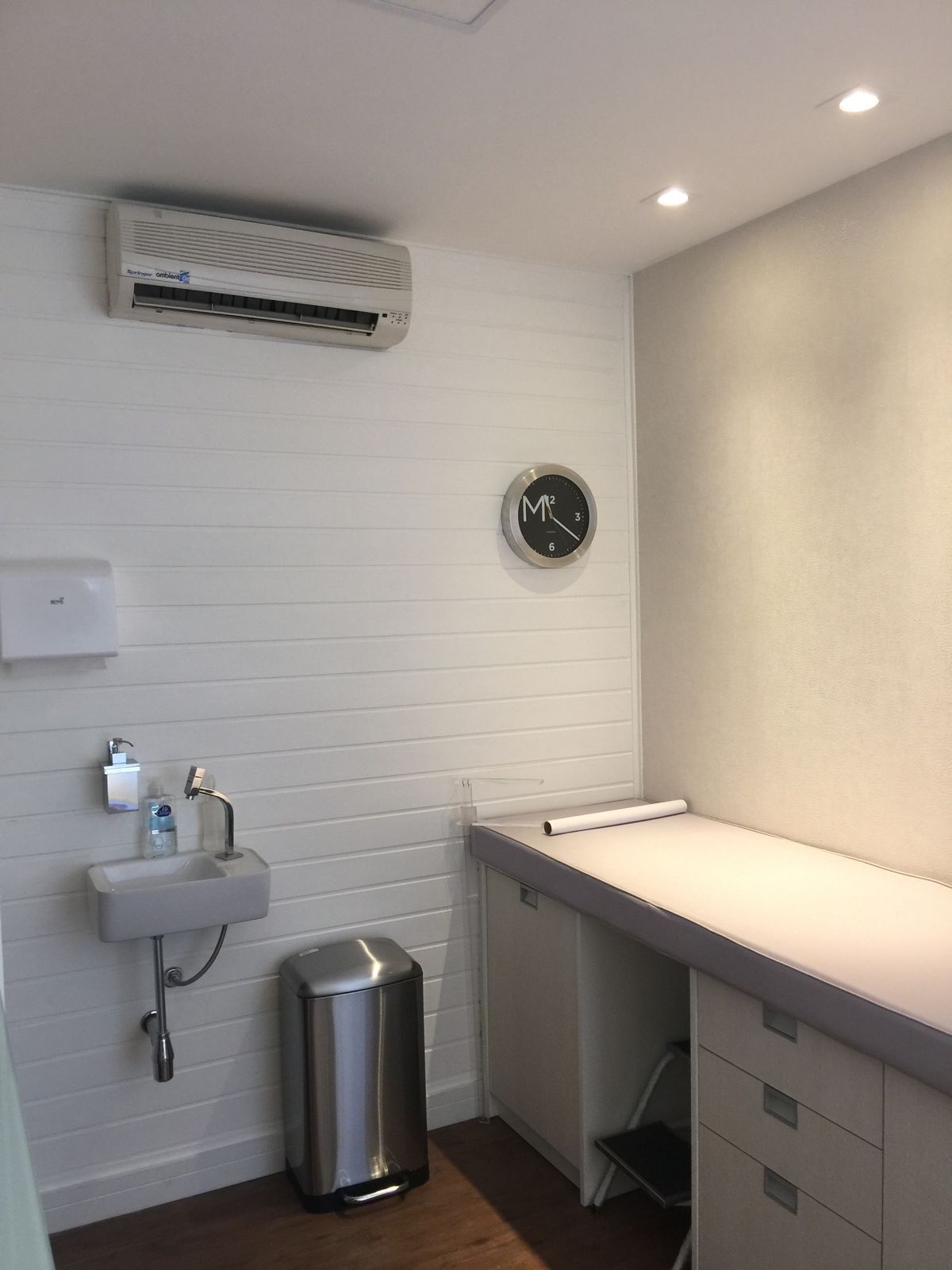 Transform Your Clinic with Elegant and Modern Interiors image 2