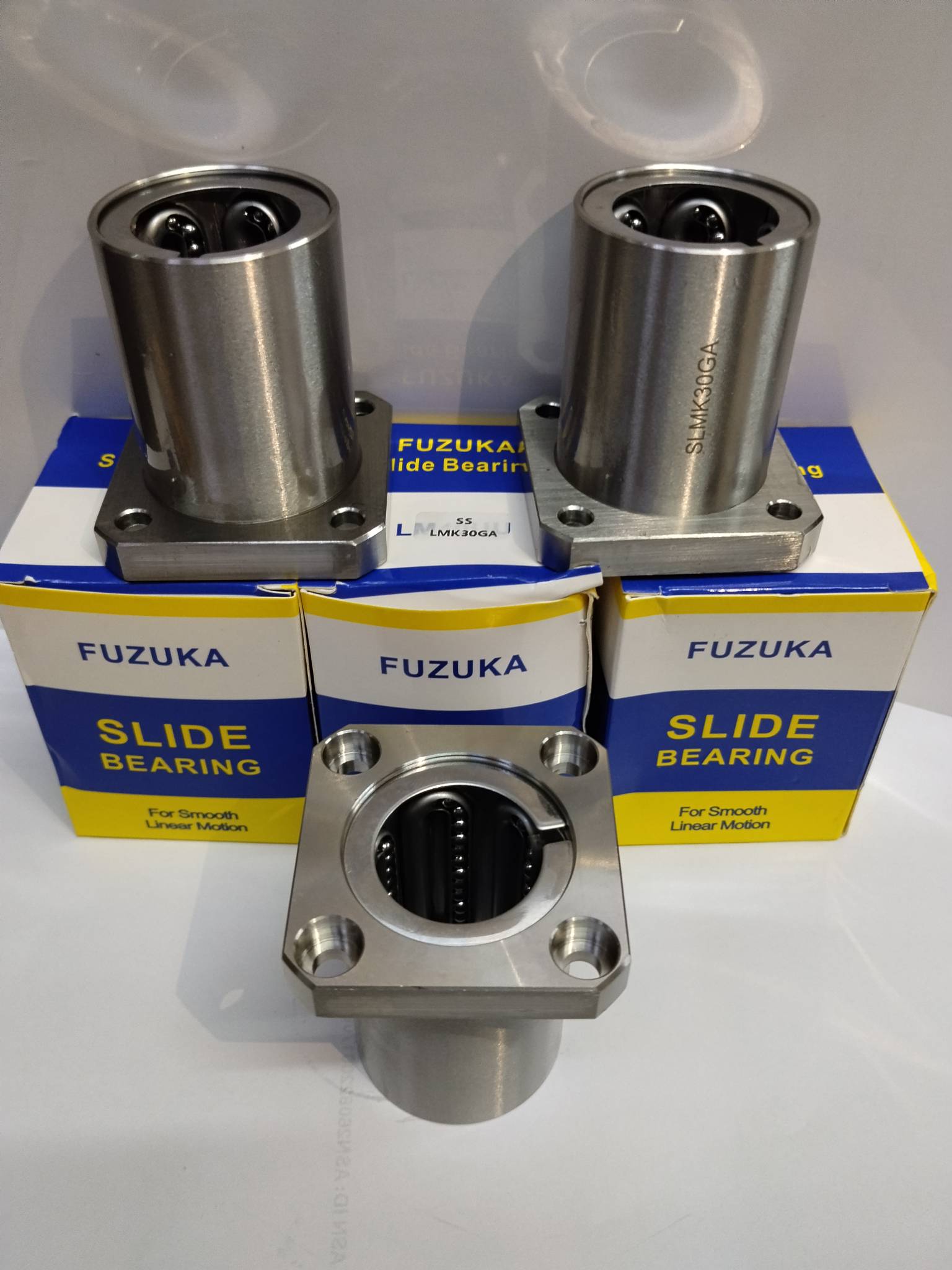 STAINLESS STEEL LINEAR BEARING image 7
