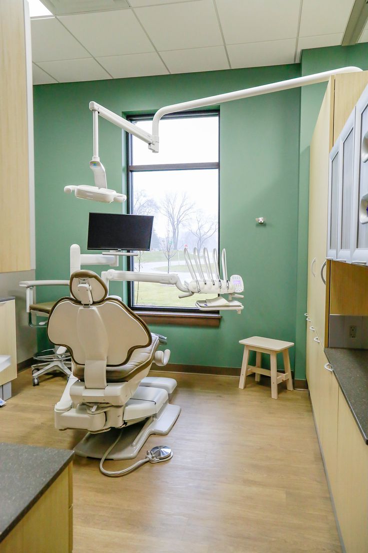 Elegant Reception and Treatment Room Designs for Dentists image 5