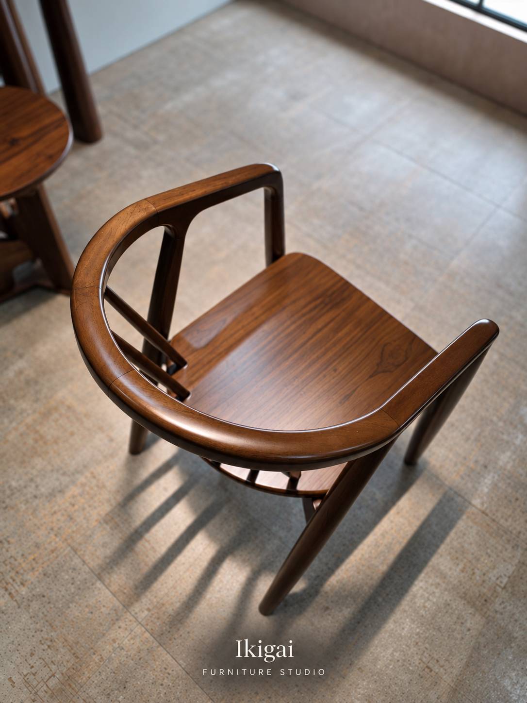 OLIVA ACCENT CHAIR image 2