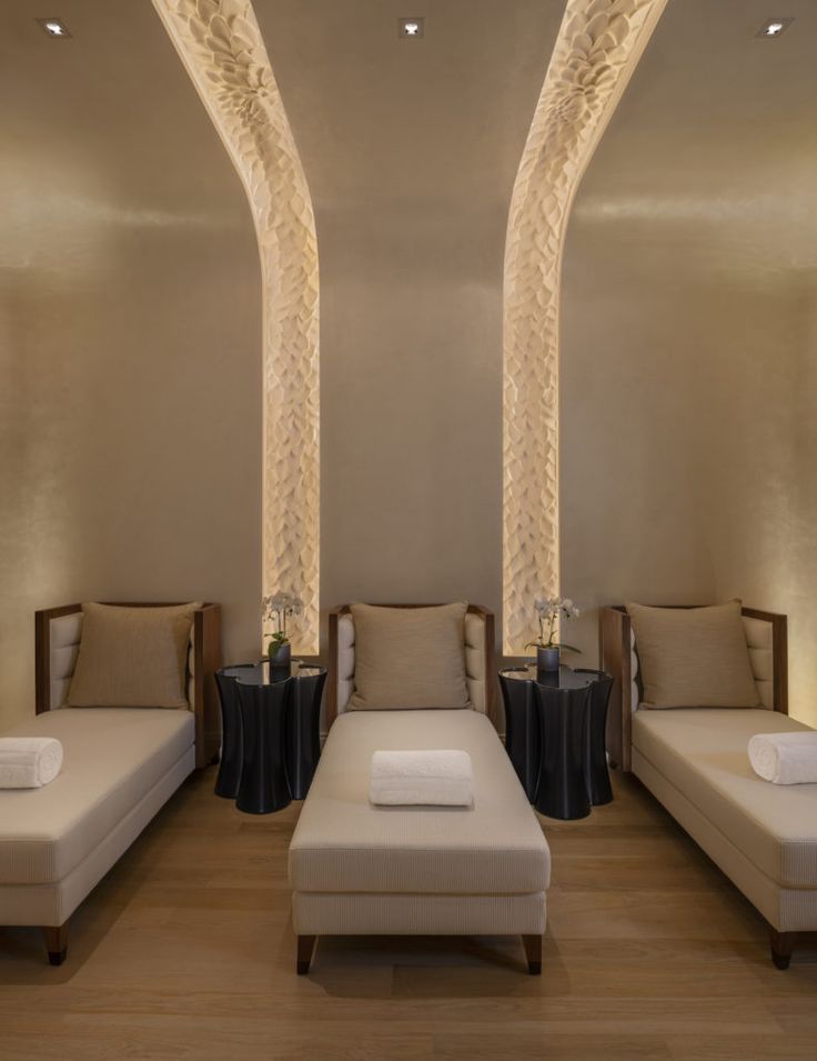 Spa Interior Design with Soothing Colors image 5